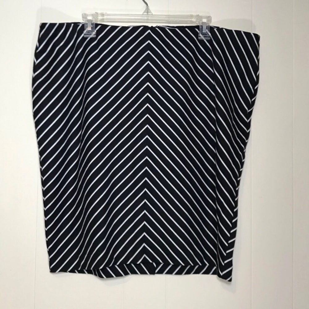 SOLD - Lane Bryant Black and White Striped Skirt